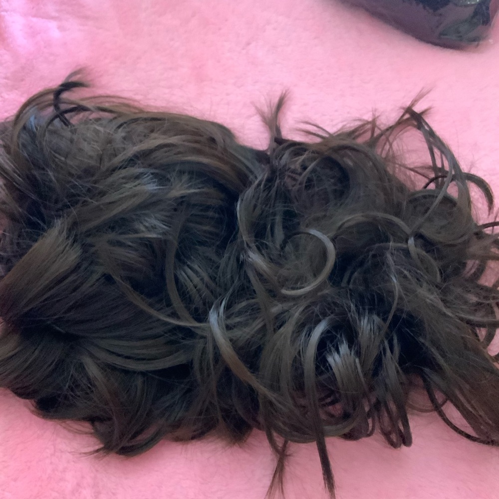 Add Hair to any bun/ponytail. Supper easy. Gently used